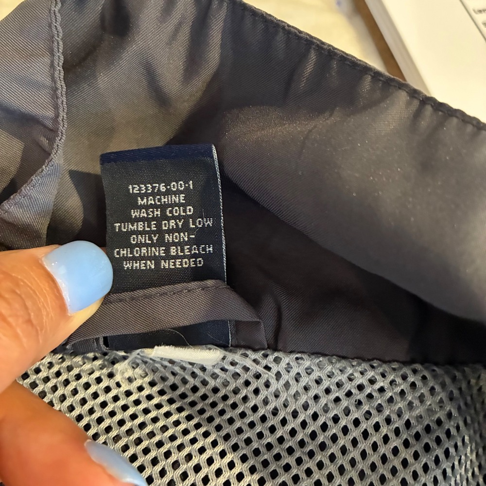 Gap Pullover Windbreaker Lightweight Gray Jacket … - image 4